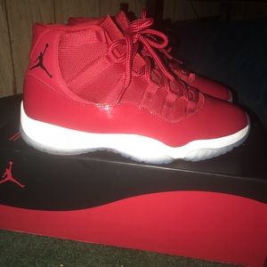 Air Jordan 11 Reto ‘Win like 96’